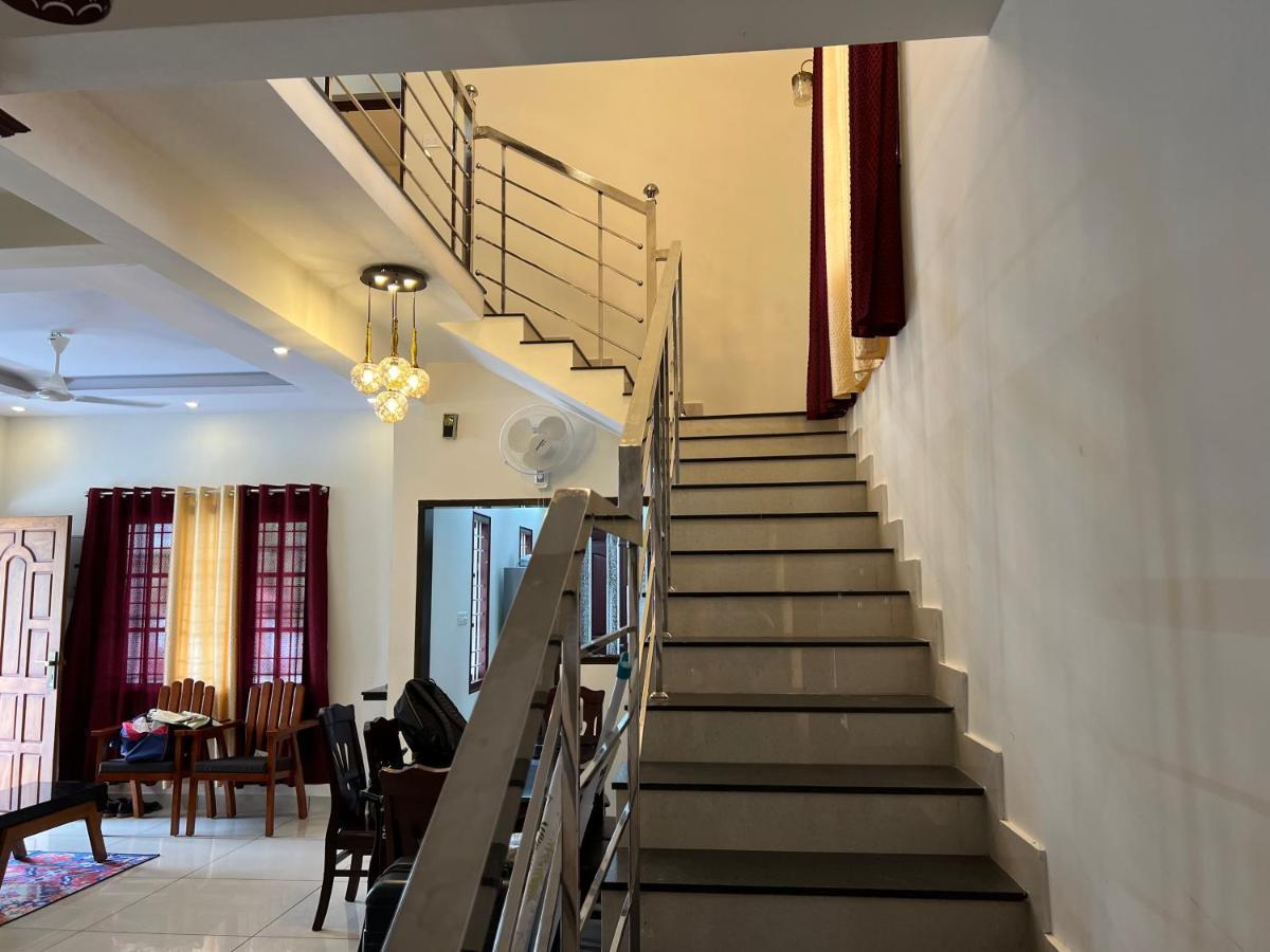 Pullad Villa Aranmula Dış mekan fotoğraf