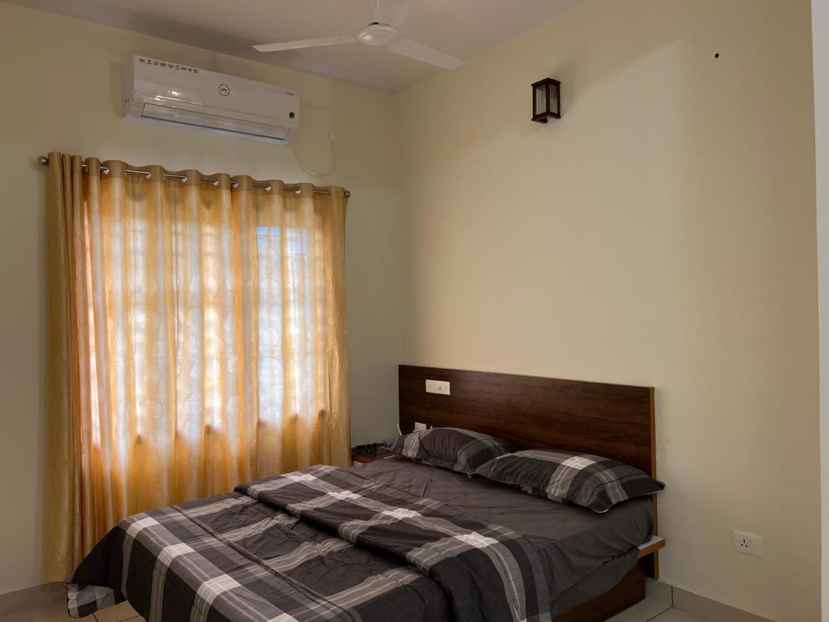 Pullad Villa Aranmula Dış mekan fotoğraf