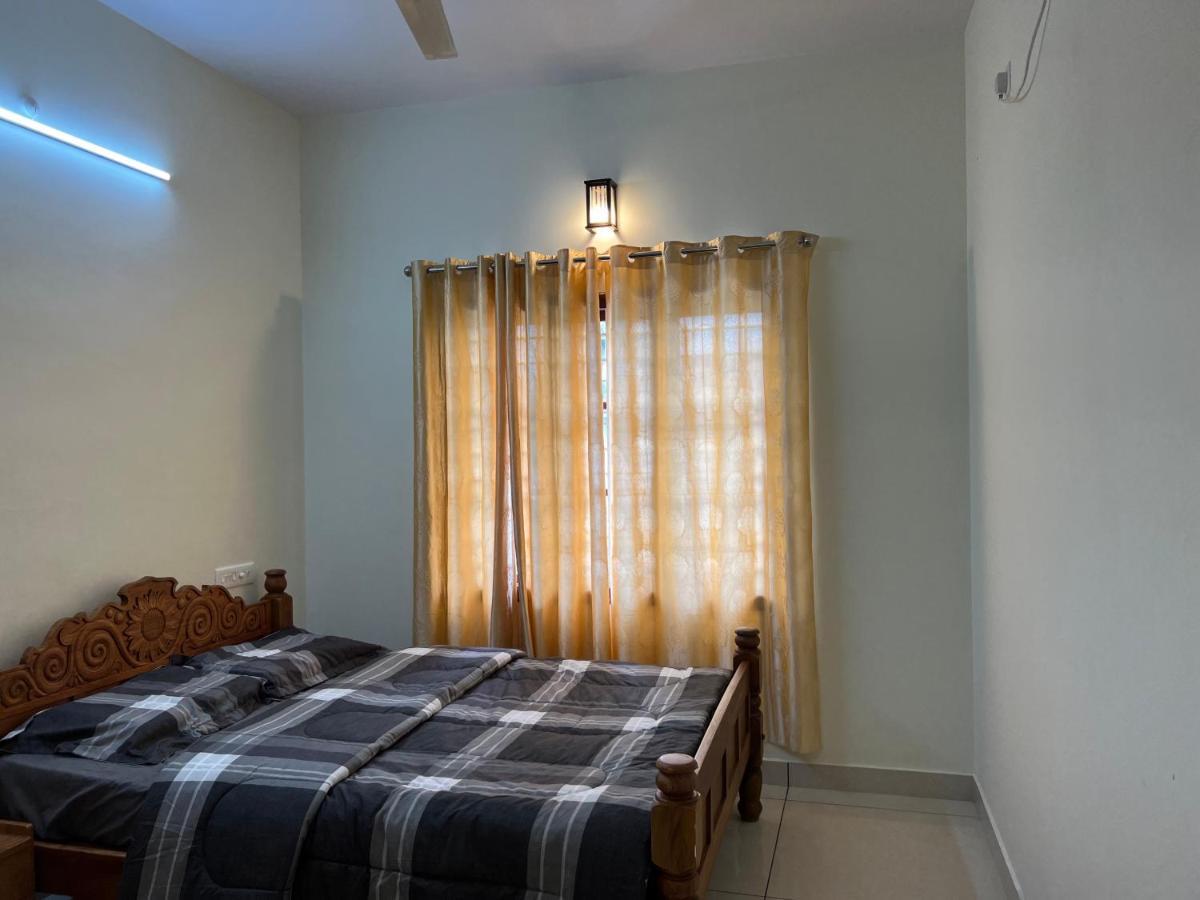 Pullad Villa Aranmula Dış mekan fotoğraf
